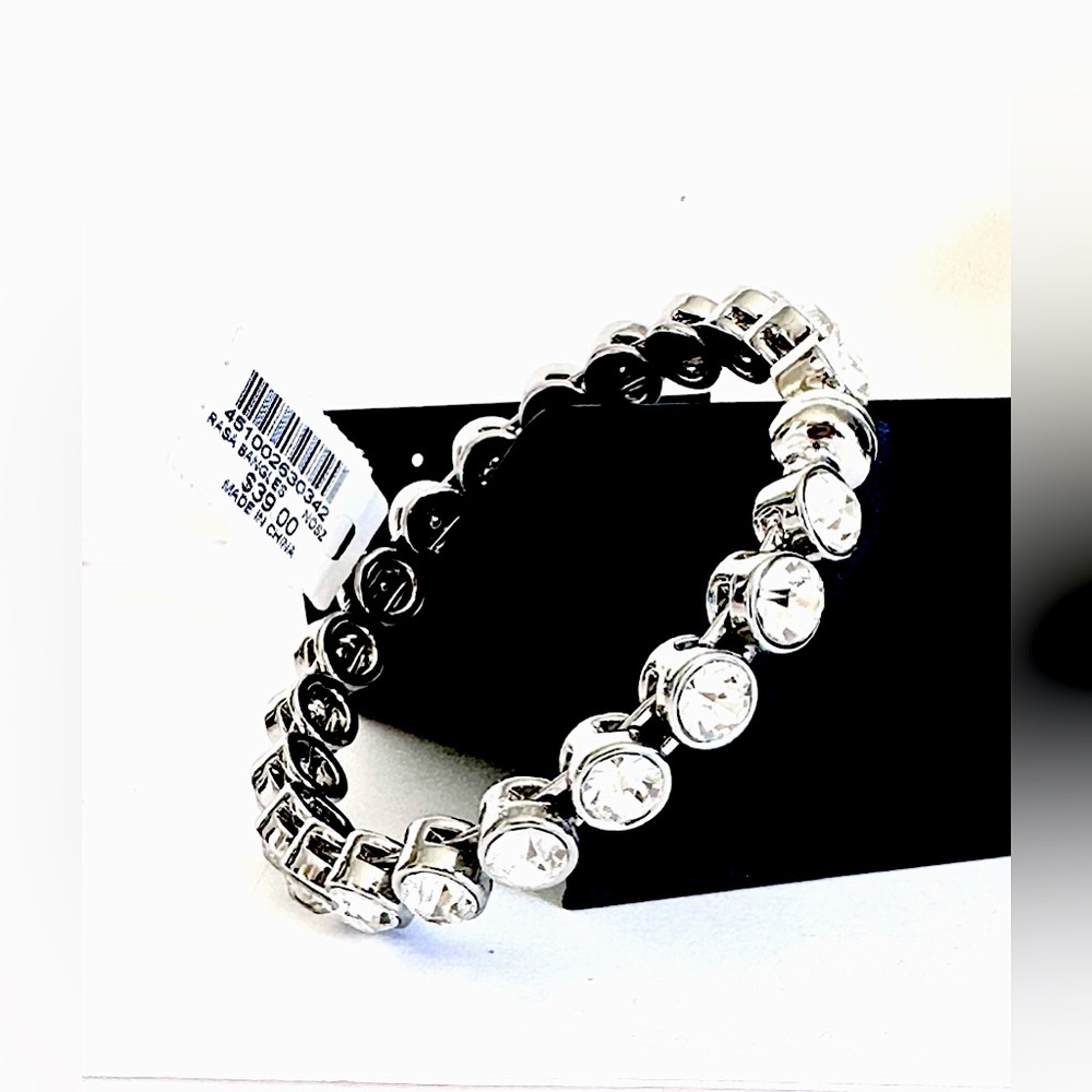 CHICO’s “Rasa” Silver & Crystal Magnetic Closure Bangle Bracelet NWT​ - Picture 13 of 15